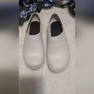 Sanita shoes for women size,36